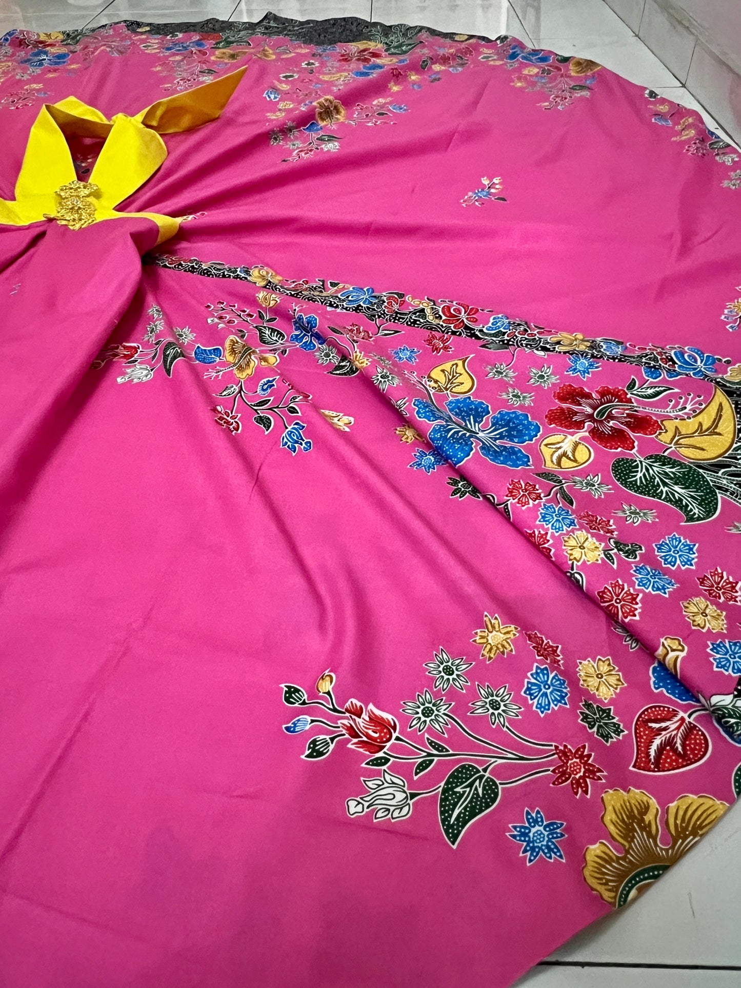 Reversible Batik Resort Dress ( size free)