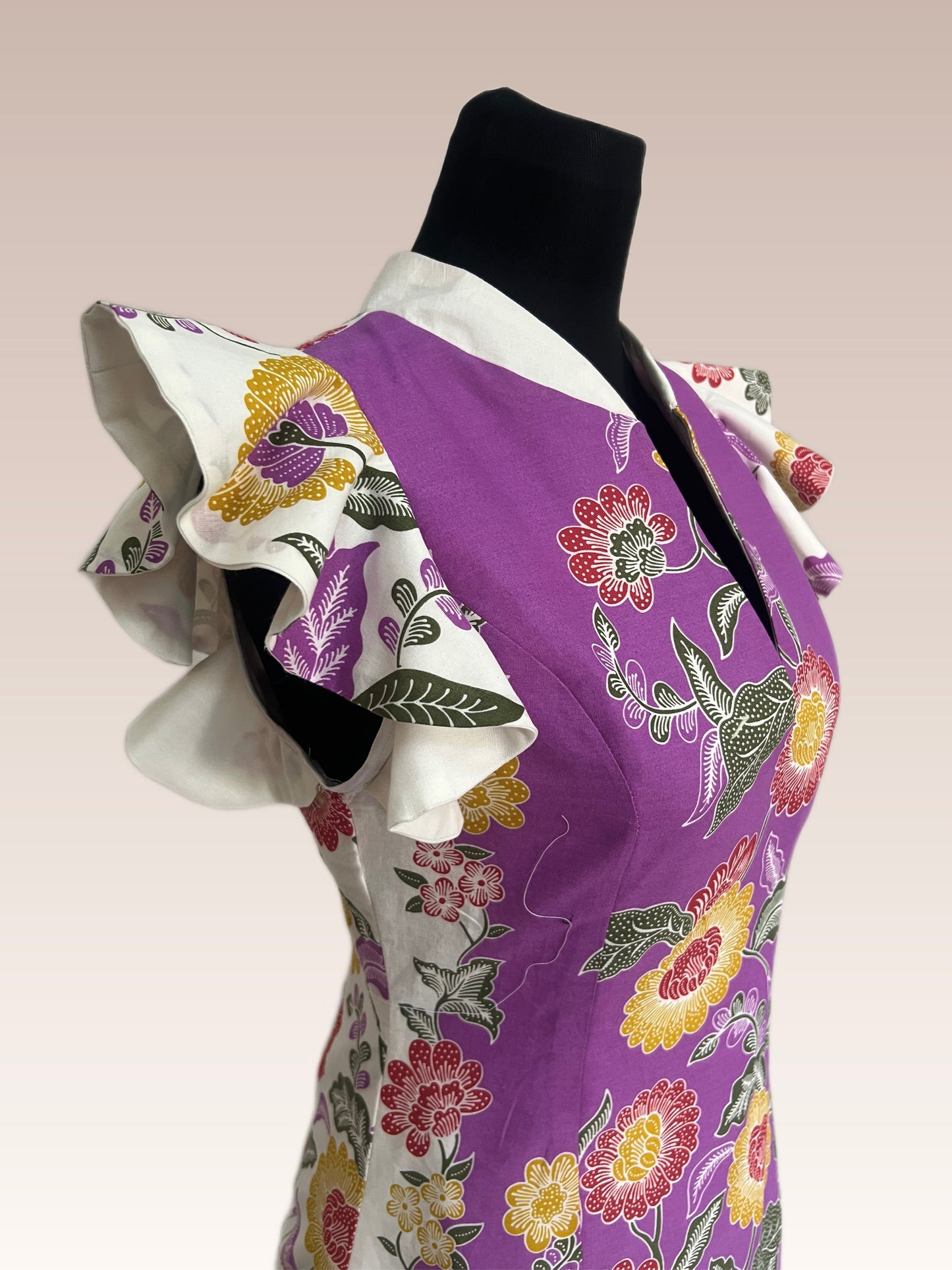 Lavender Bloom Batik Dress (Lsize)